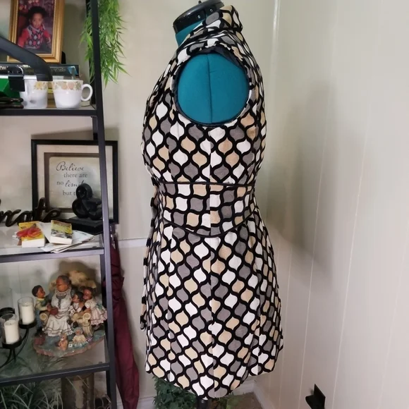 Designer Bently A sassy sleeveless coat jacket  M - Picture 6 of 8